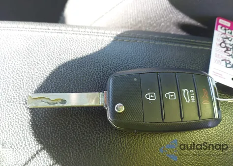 2020 Kia Optima Lx z USA, uszkodzony, nr VIN 5XXGT4L37LG448208